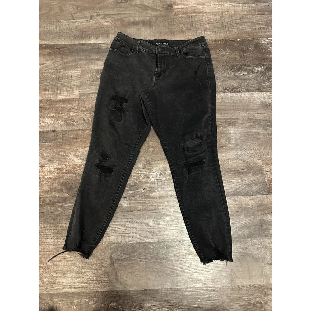 Maurices XL Stretch Jeggings Denim jeans 2 Pair - Picture 2 of 5